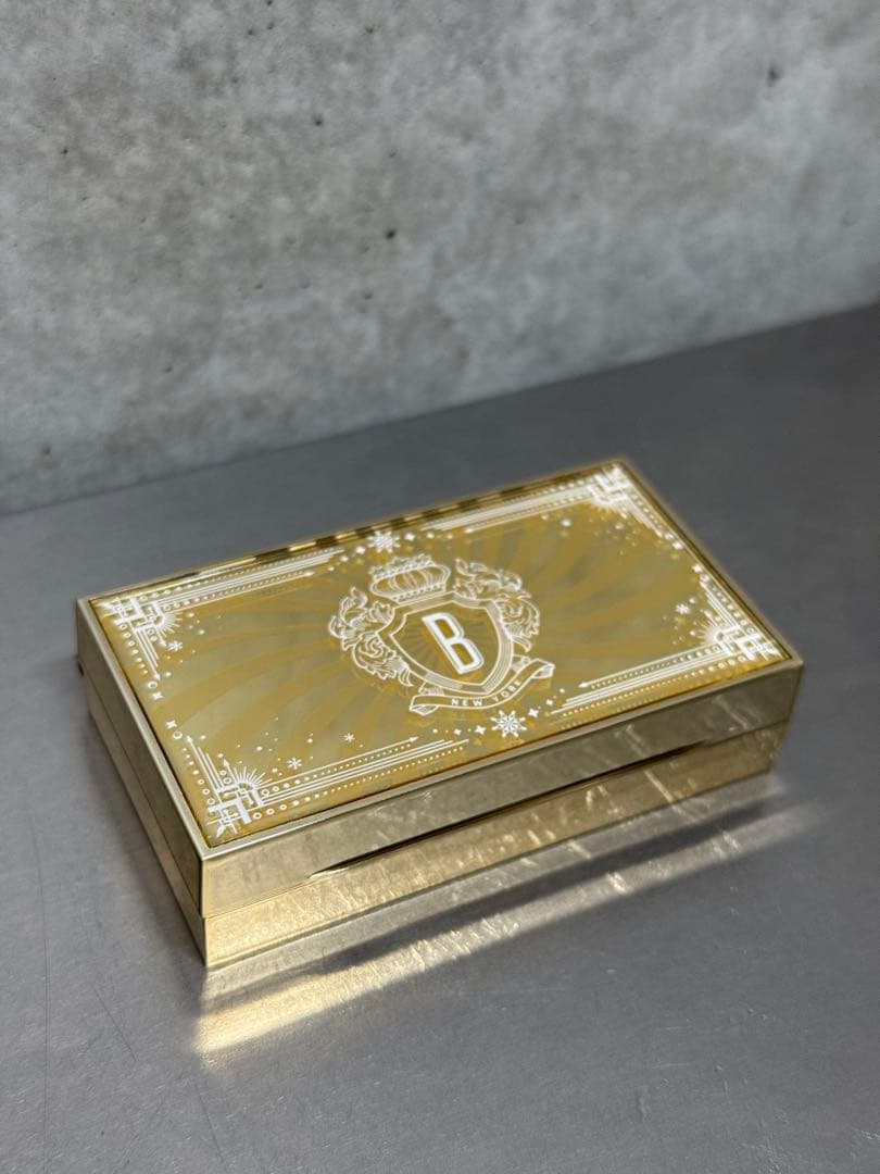 【美品】ボビイブラウン リュクスアイシャドウデュオ　スパークリングピンク