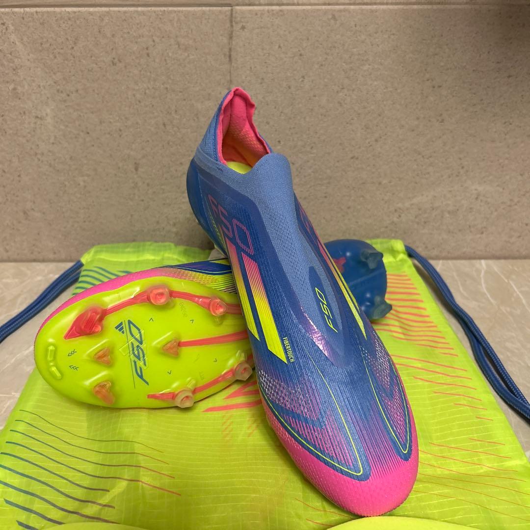 アディダスF50 Elite Laceless FG