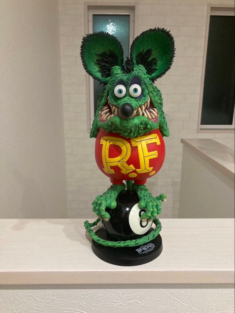 RAT FINK ラットフィンク 8ボール エディションACRO ★31センチ