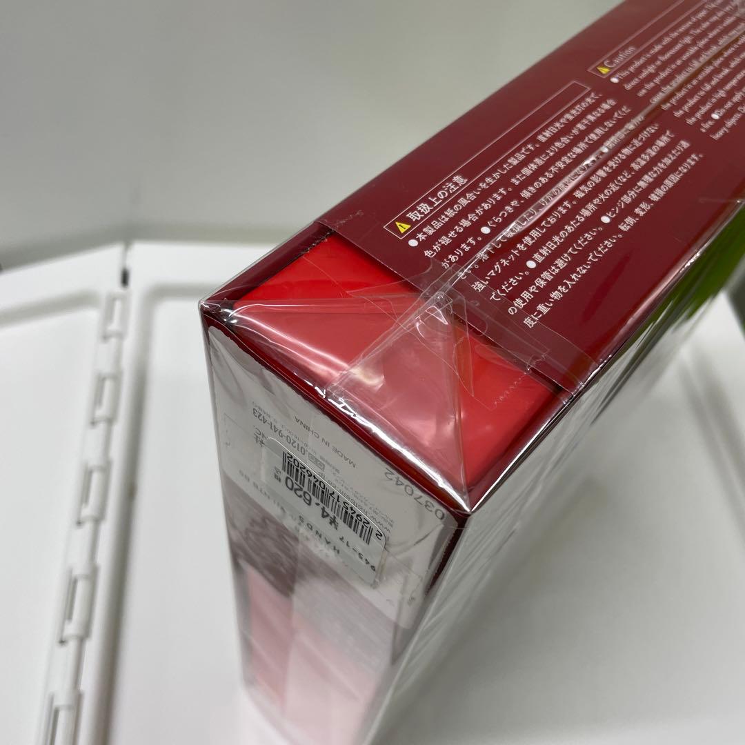 ヒグチユウコ　ホルベイン2024年TOOL BOX B5 FILE 新品未使用