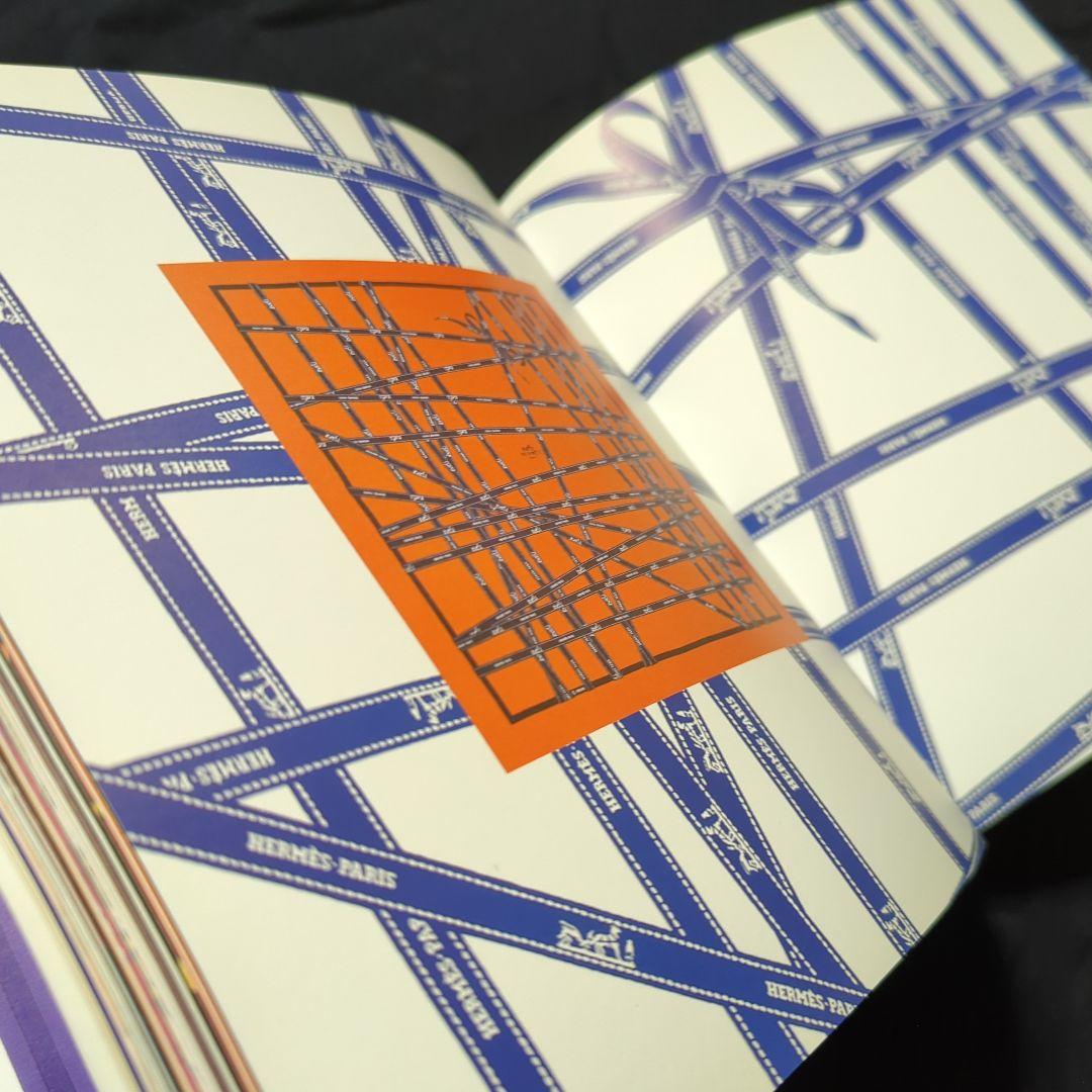 洋書　THE HERMÈS SCARF History & Mystique