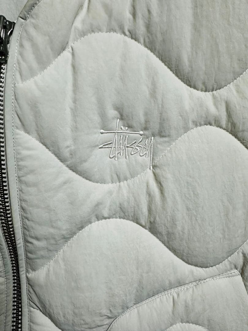 STUSSY RECYCLED NYLON LINER VEST S 登坂広臣着