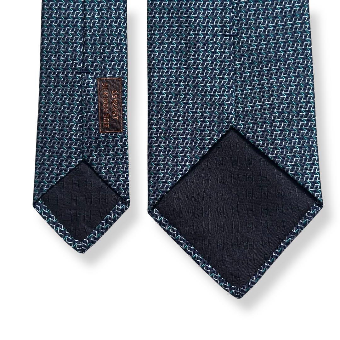 未使用級美品✨HERMES ネクタイ　ファソネ　H柄　光沢感　ロゴ　【D】