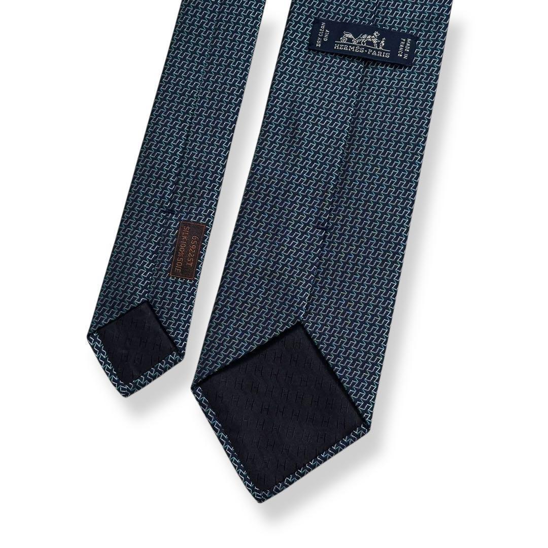 未使用級美品✨HERMES ネクタイ　ファソネ　H柄　光沢感　ロゴ　【D】