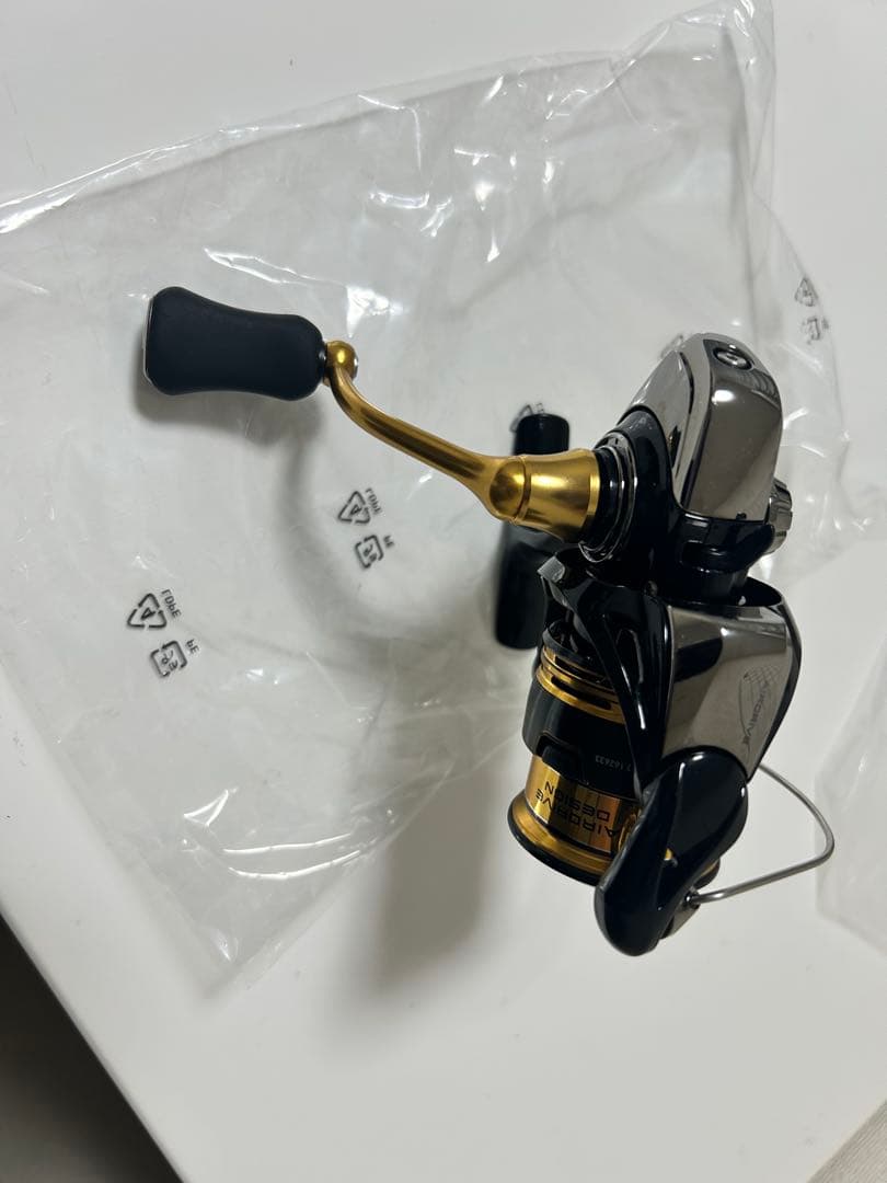 DAIWA レガリス　LT2000S-P
