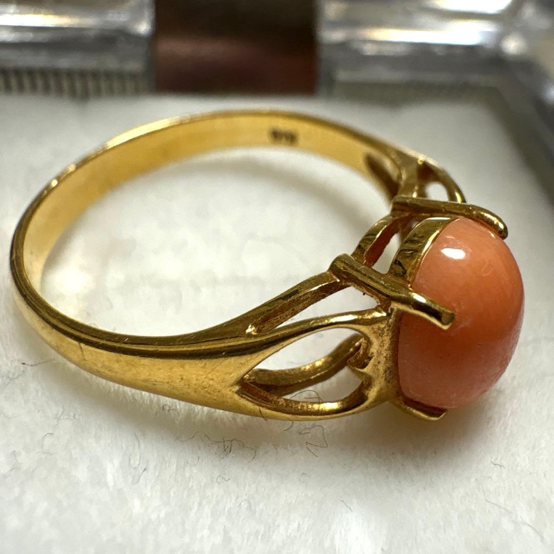 １８Ｋ　珊瑚の指輪　ビンテージリング