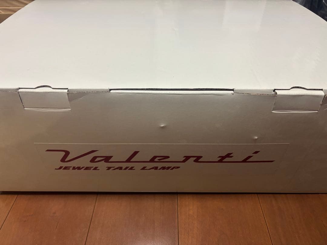 Valenti ジュエルテールランプ エスティマ