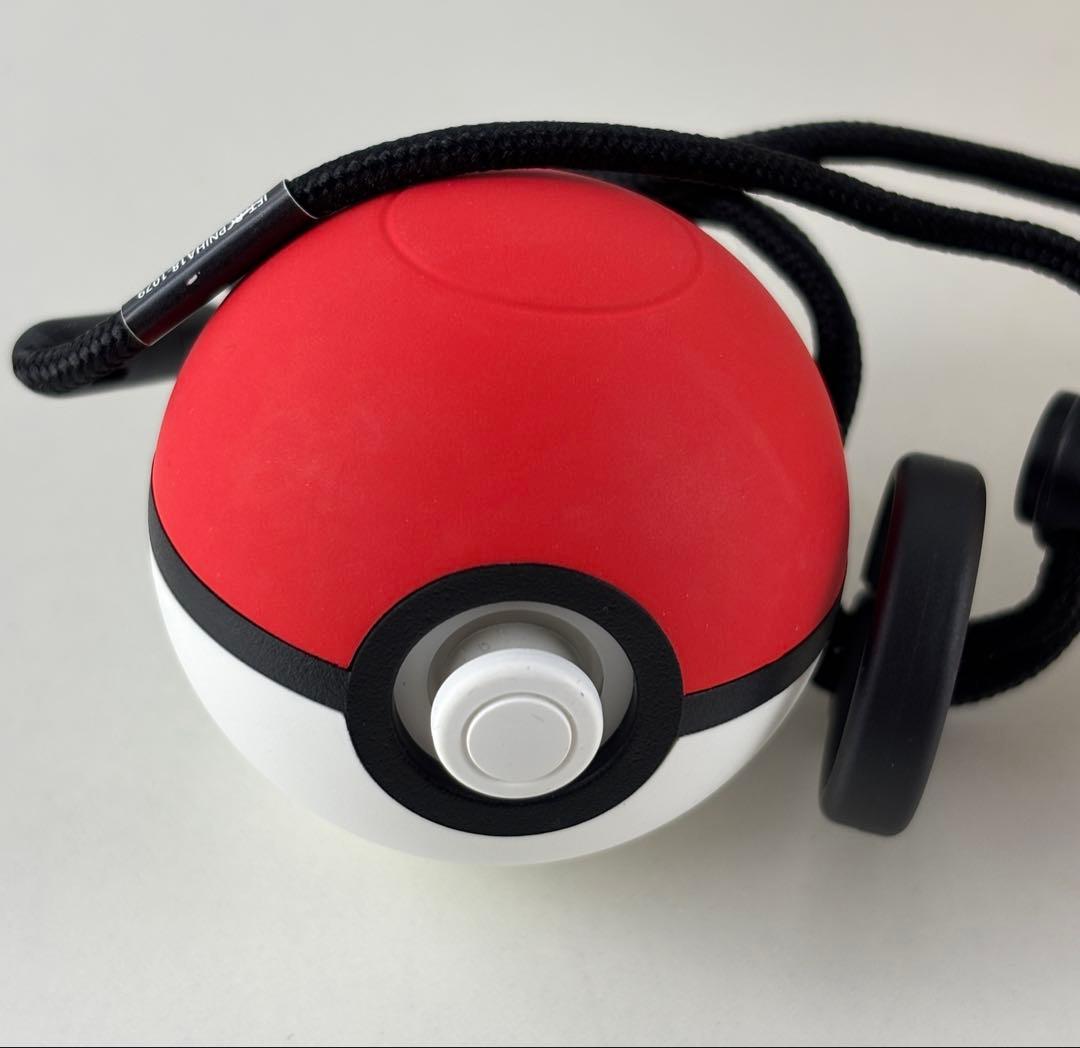 美品 レッツゴー ピカチュウ Lets Go ポケモン モンスターボールプラス