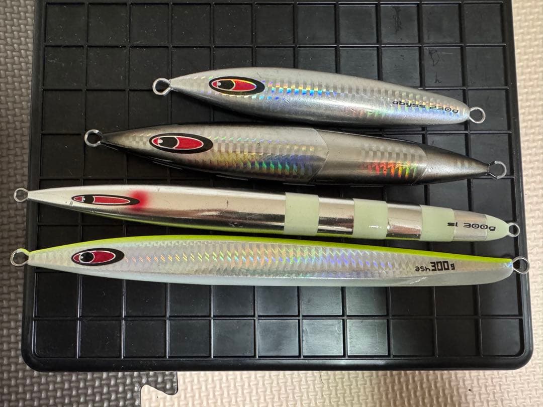 シーフロアコントロール ジグ4本セット(230g、300g×2、320g)
