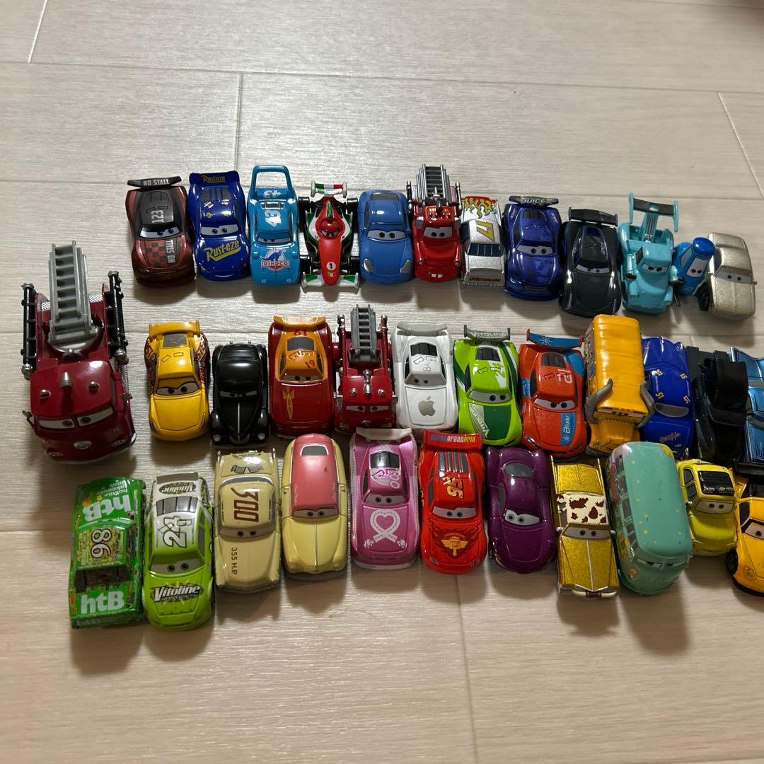 トミカ　カーズ セット