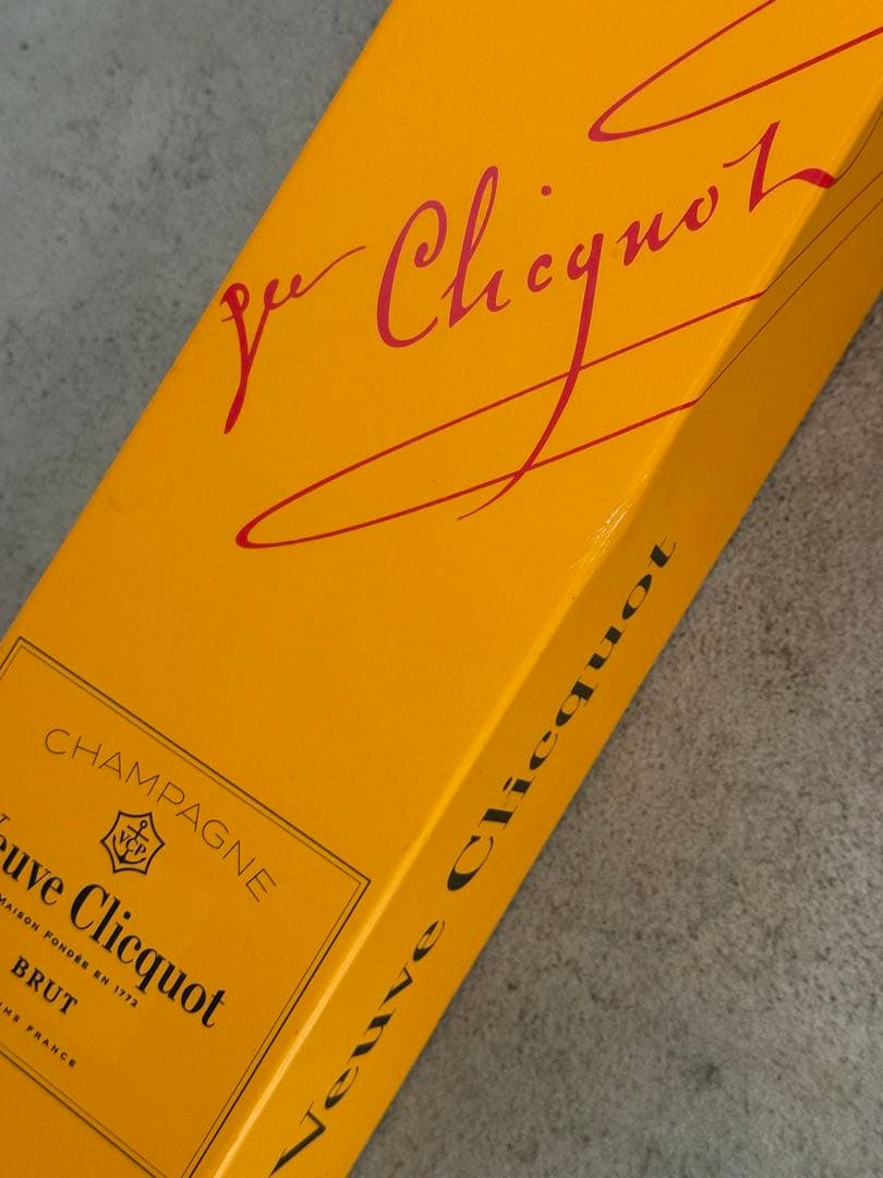 未開封　Veuve Clicquot Brut シャンパン