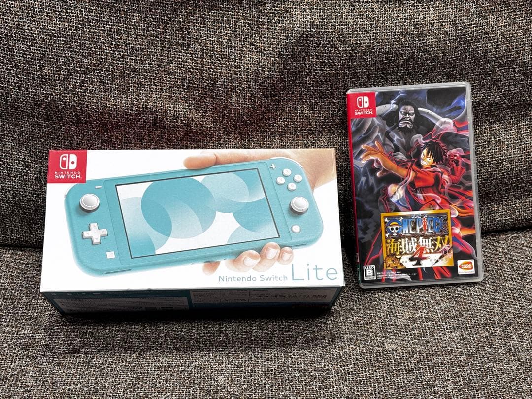 Nintendo Switch Lite ＋　ワンピース海賊無双4