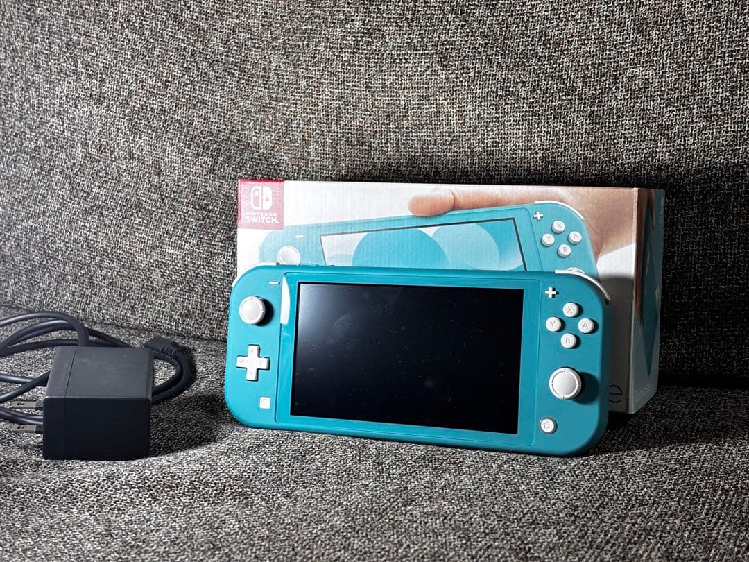Nintendo Switch Lite ＋　ワンピース海賊無双4