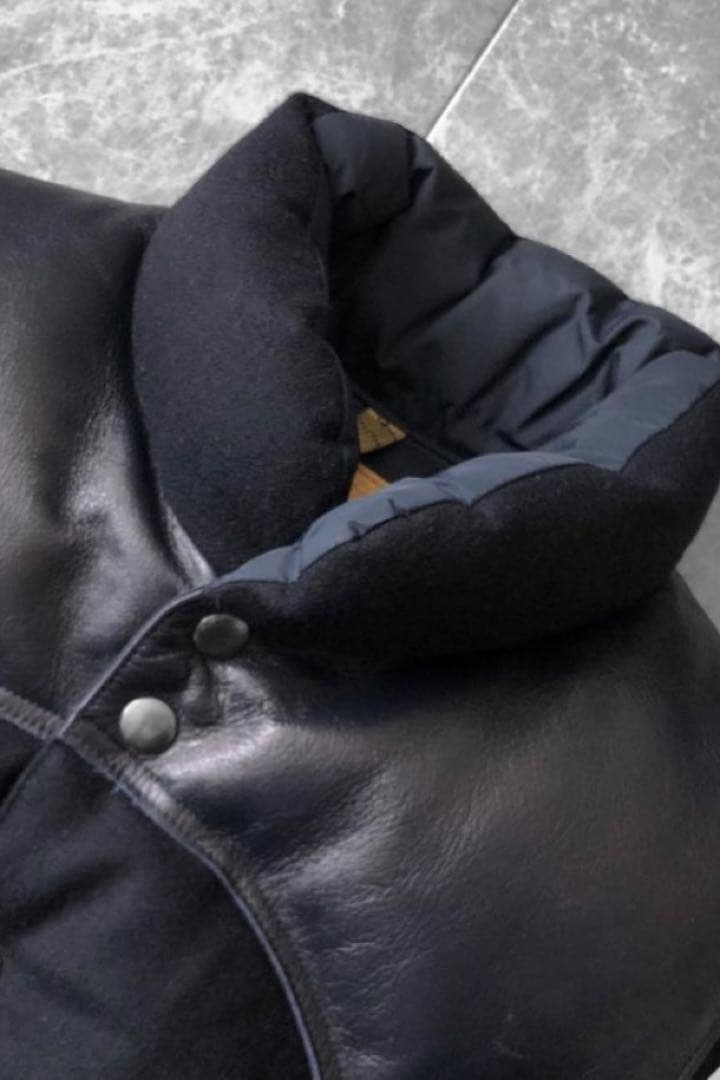 【極美品】ネイビー ROCKY MOUNTAIN ダウンベスト