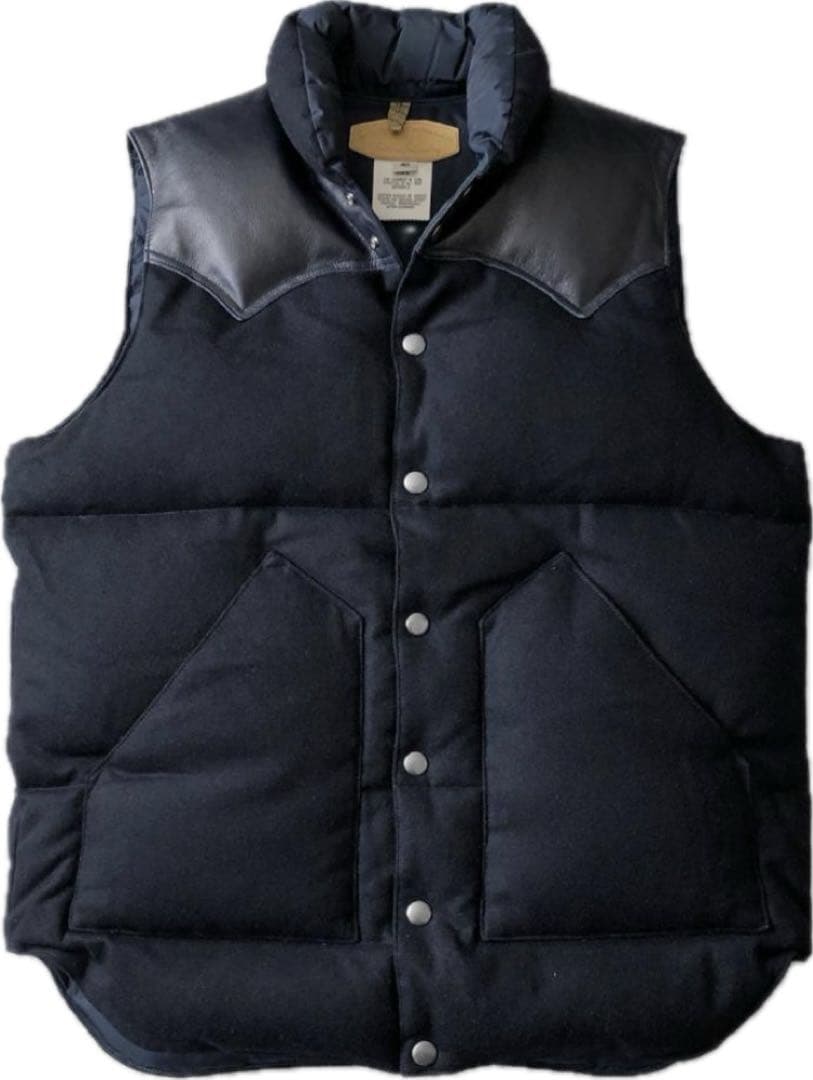 【極美品】ネイビー ROCKY MOUNTAIN ダウンベスト