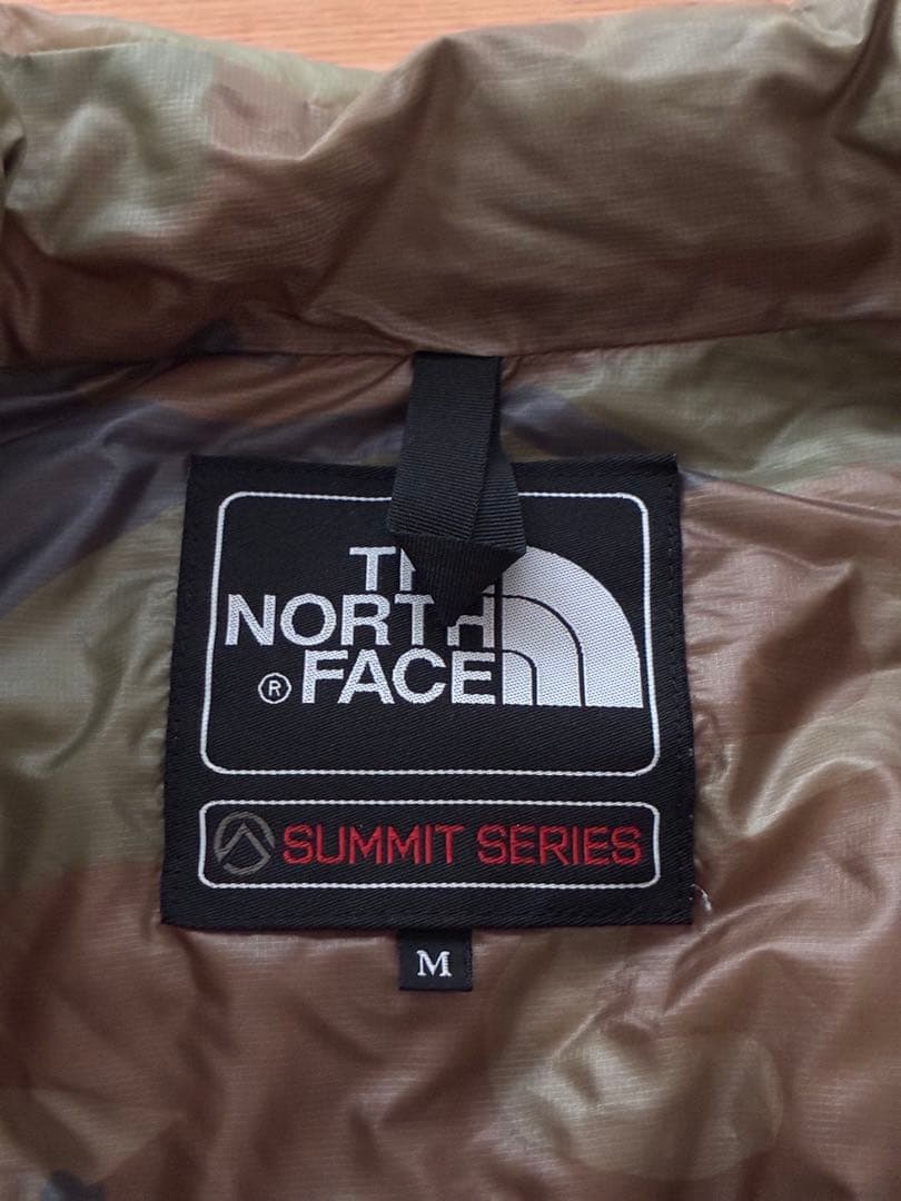 THE NORTH FACE カモフラージュ ダウンベスト　メンズMサイズ