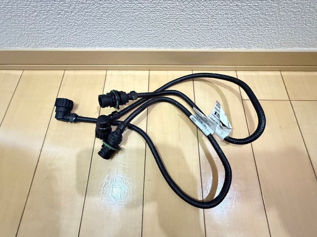 UDトラックス　新型クオンLEDテールランプ　ボルボ　VOLVO