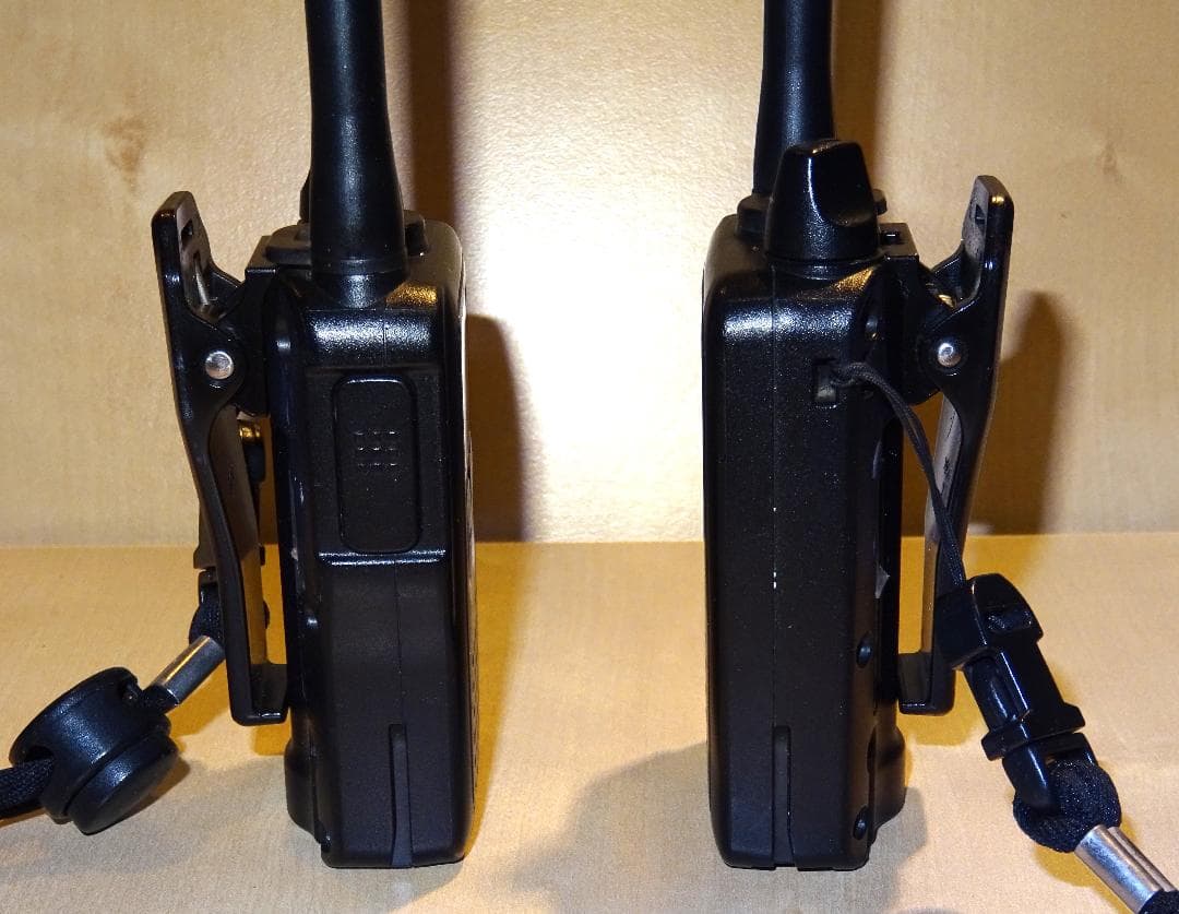 ICOM トランシーバー 2台セット IC-4300