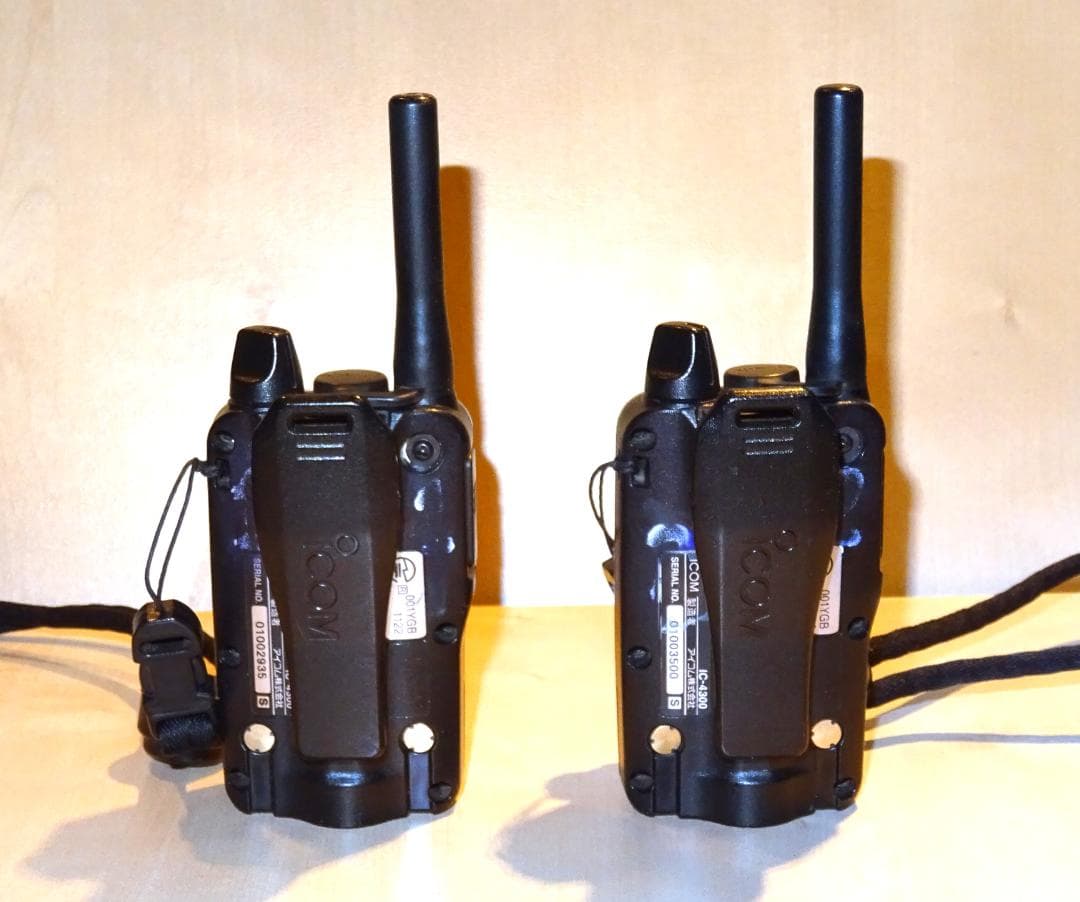 ICOM トランシーバー 2台セット IC-4300