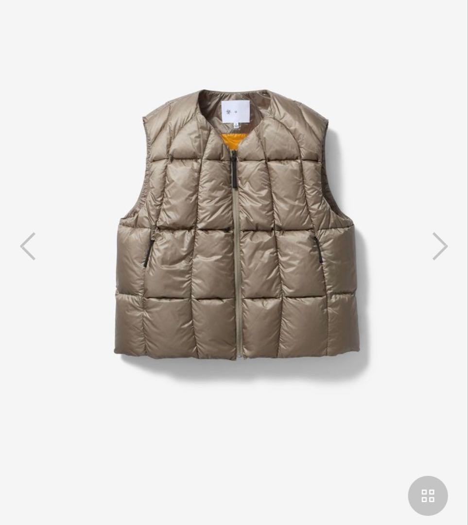 Goldwin0THREE―DIMENSIONAL DOWN VEST サイズ3