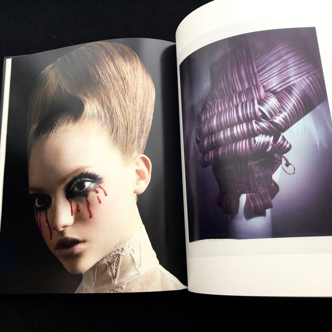 ヘアスタイリスト ボブ・レシーヌ 作品集「Alchemy of Beauty」