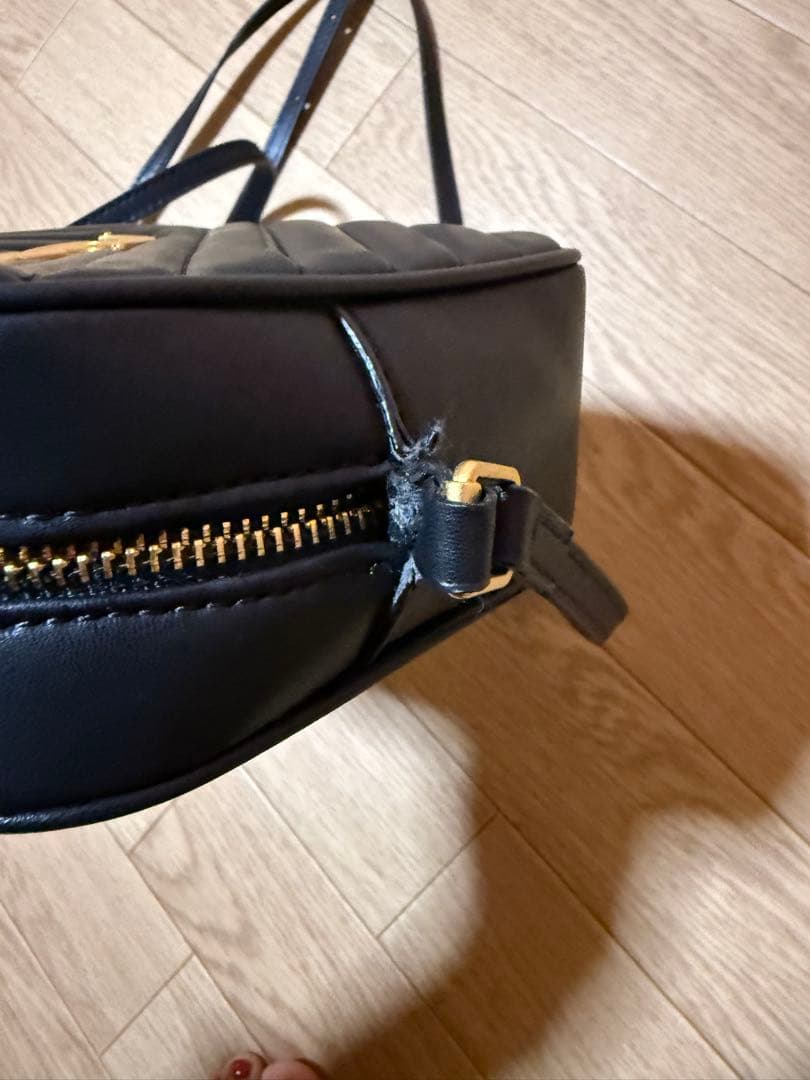 YSL ショルダーバッグ