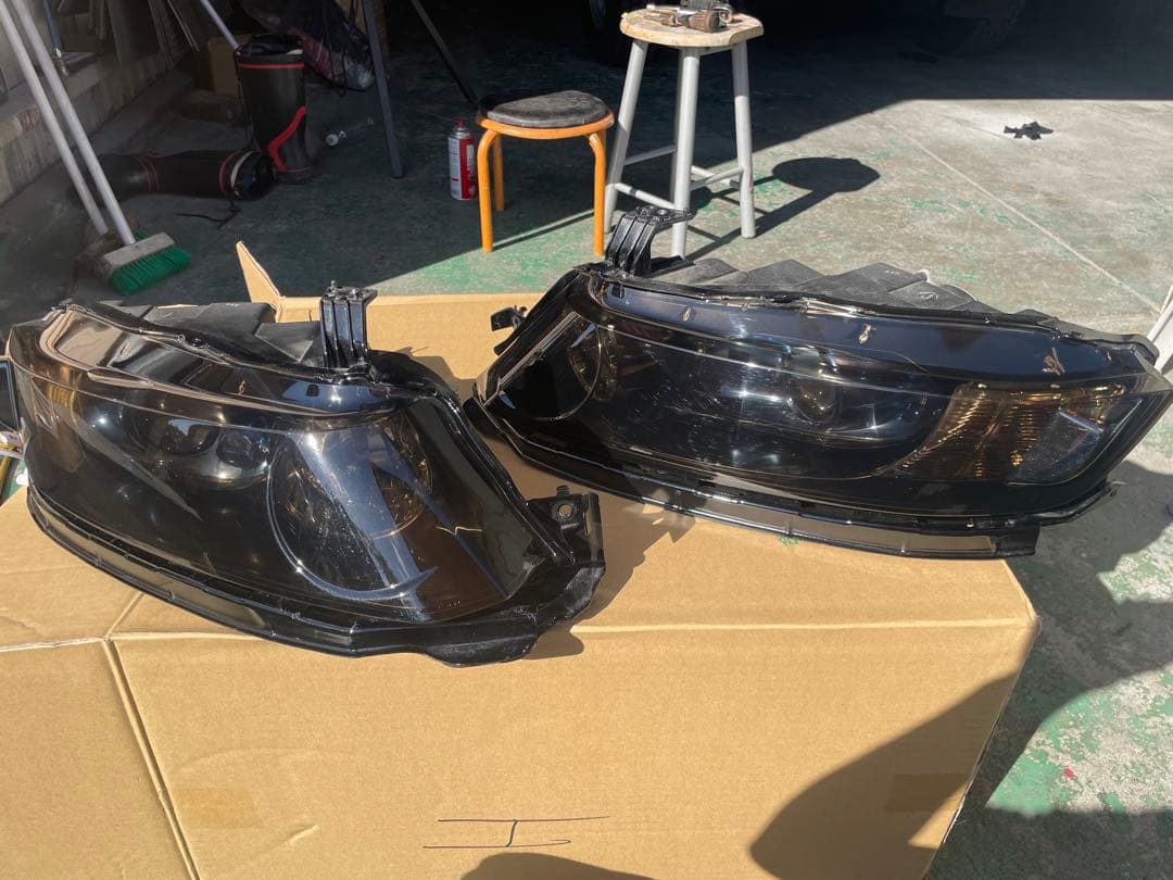 オデッセイ　RB1 ヘッドライト　左右セット　HID