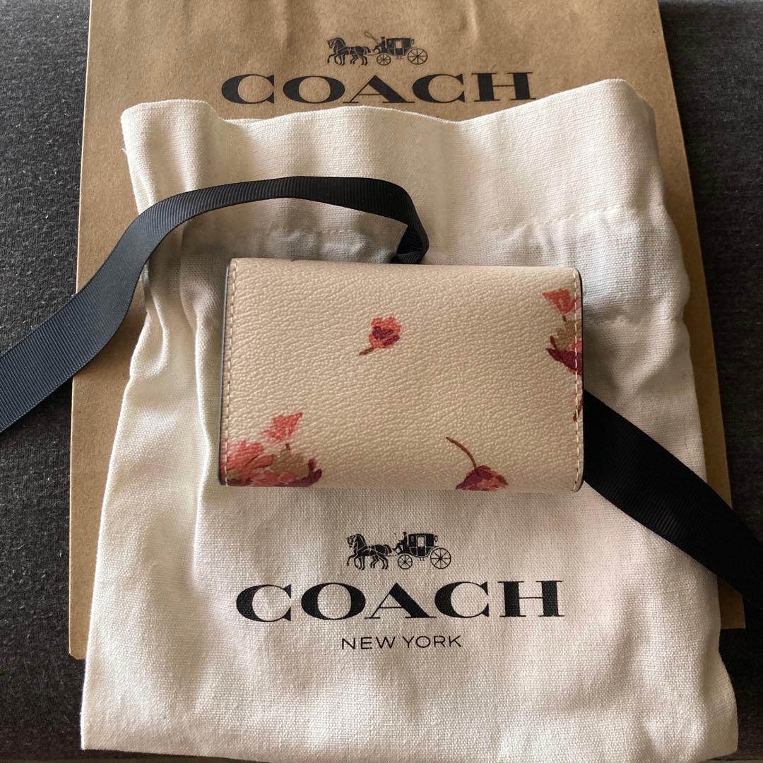 COACHのキーケース　巾着付き