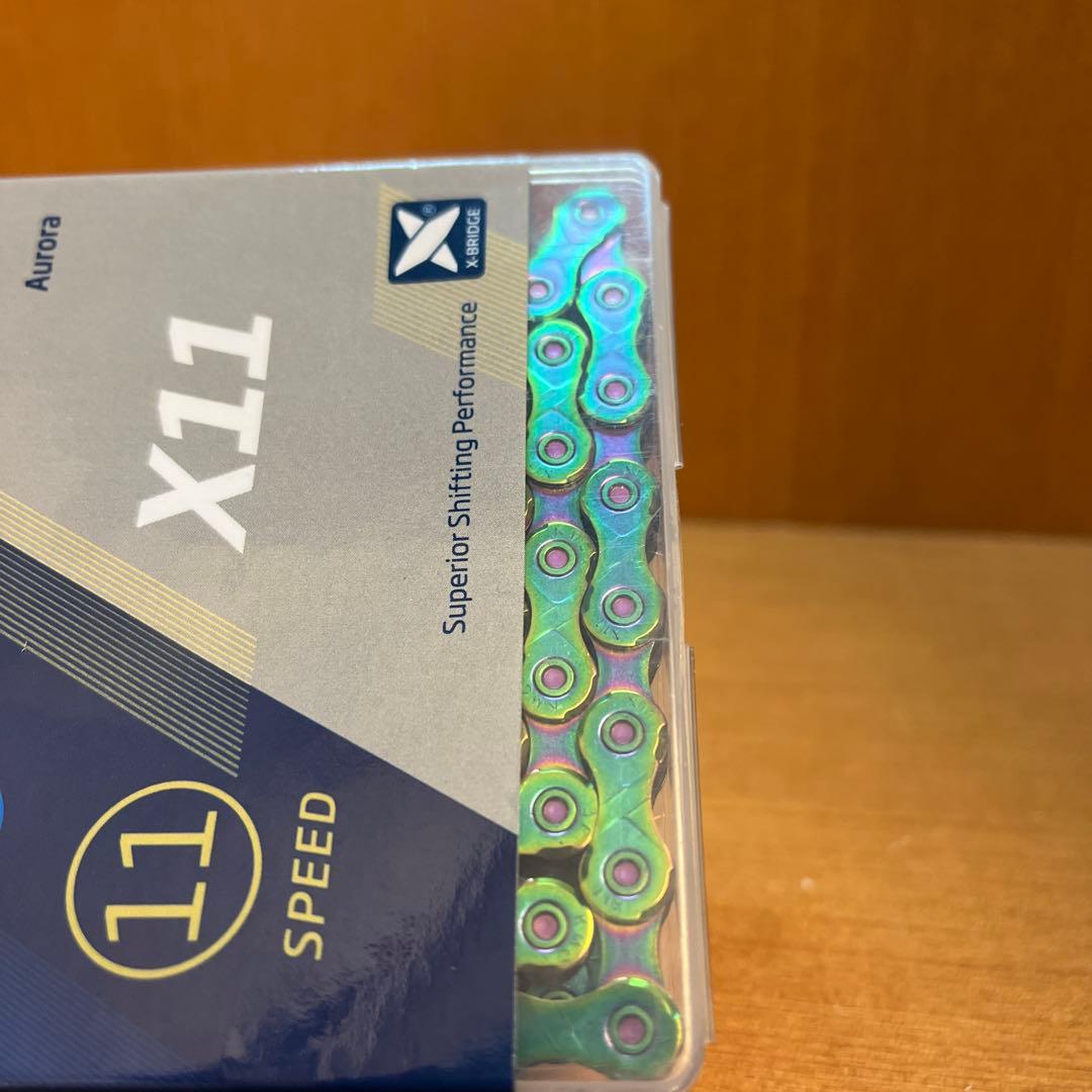 KMC X11 11速チェーン グリーンオーロラ