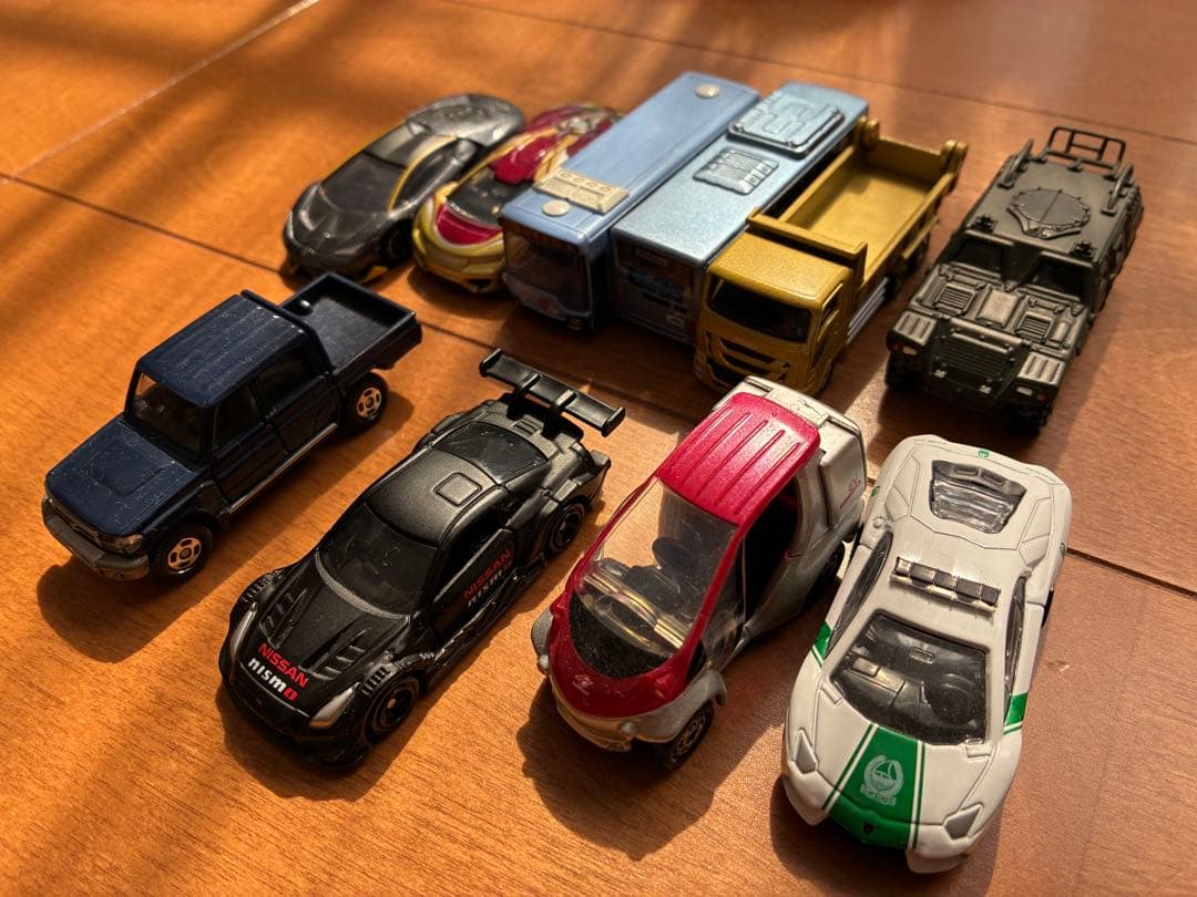 トミカ　まとめ売り　66台　バイク　ヘリコプター　スヌーピー　スポーツカー