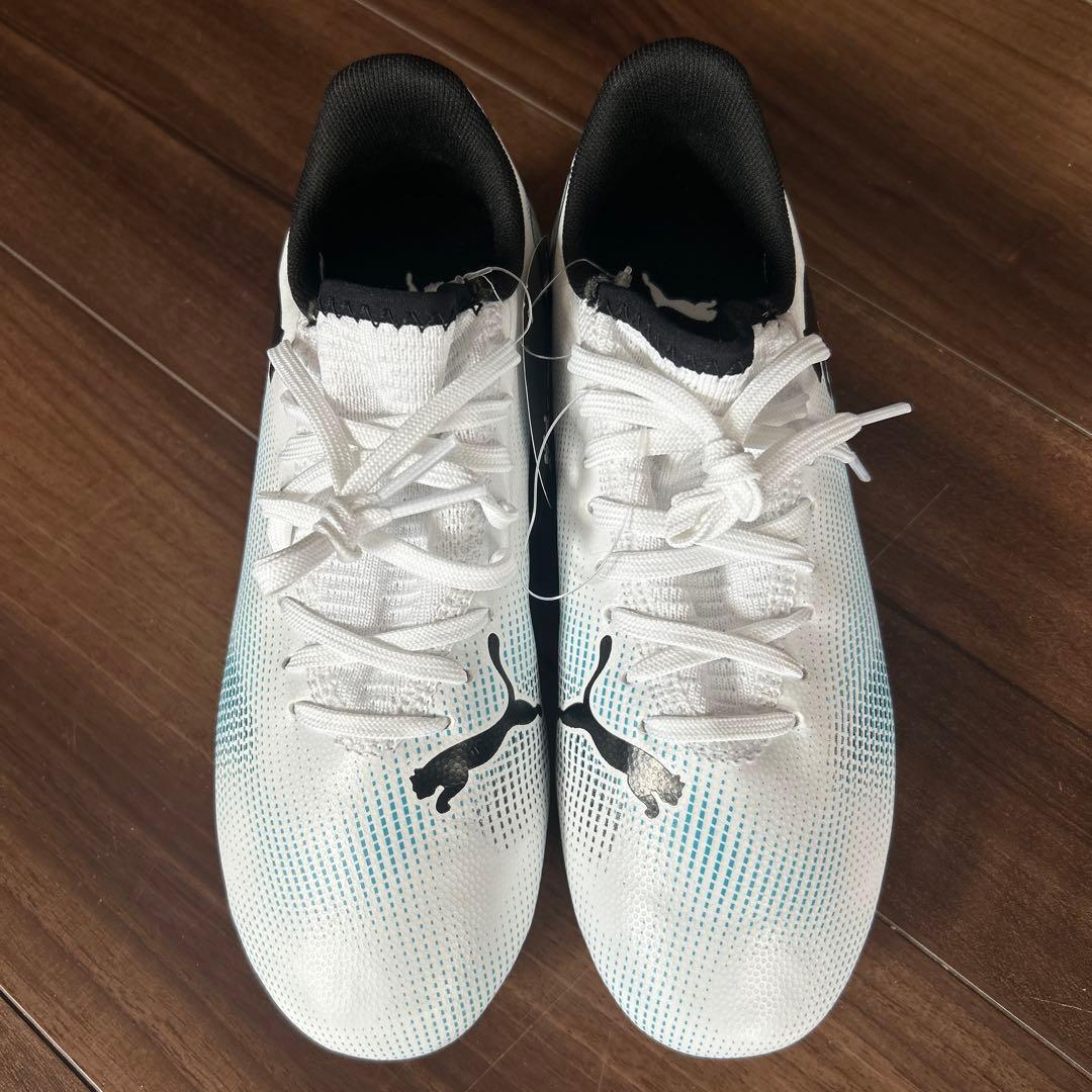 【新品】PUMA プーマ サッカー スパイク シューズ フューチャー 21.5