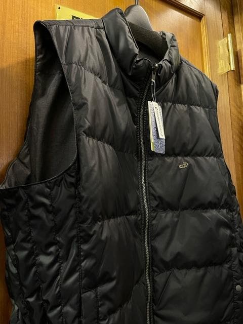 【タグ1.5万円/半額以下/2L/新品/ 黒】ダウンベスト リバーシブル 防寒
