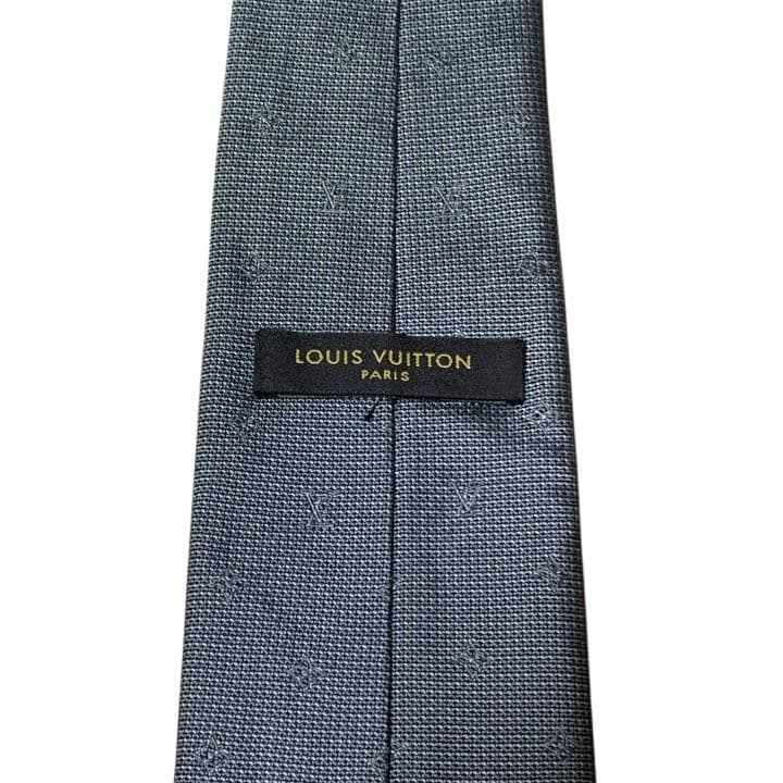 LOUIS VUITTON ルイヴィトン ネクタイ グレー 総柄 LV