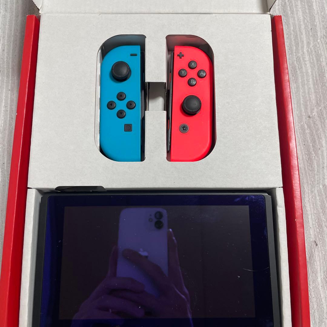 Nintendo Switch 本体 青/赤 ジョイコン付き