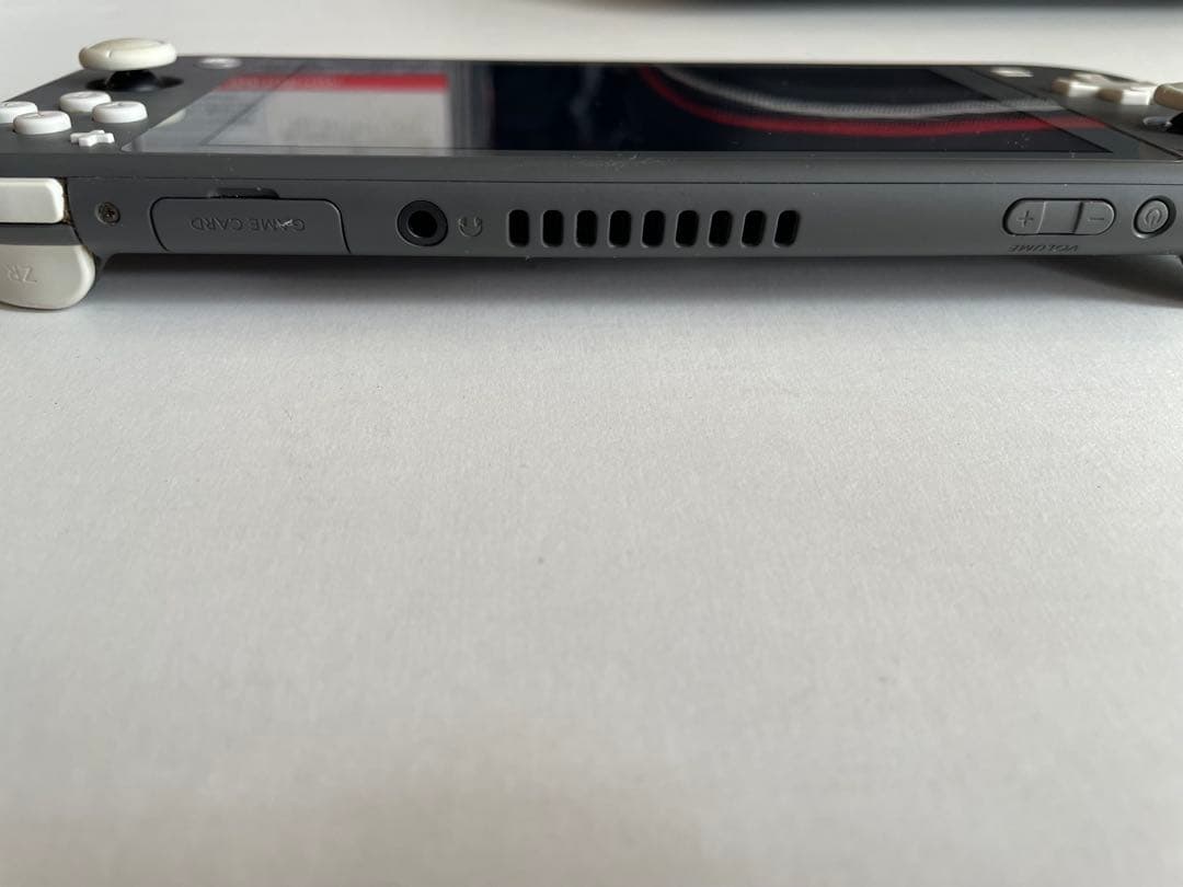 最終値下げ　任天堂　Switch lite