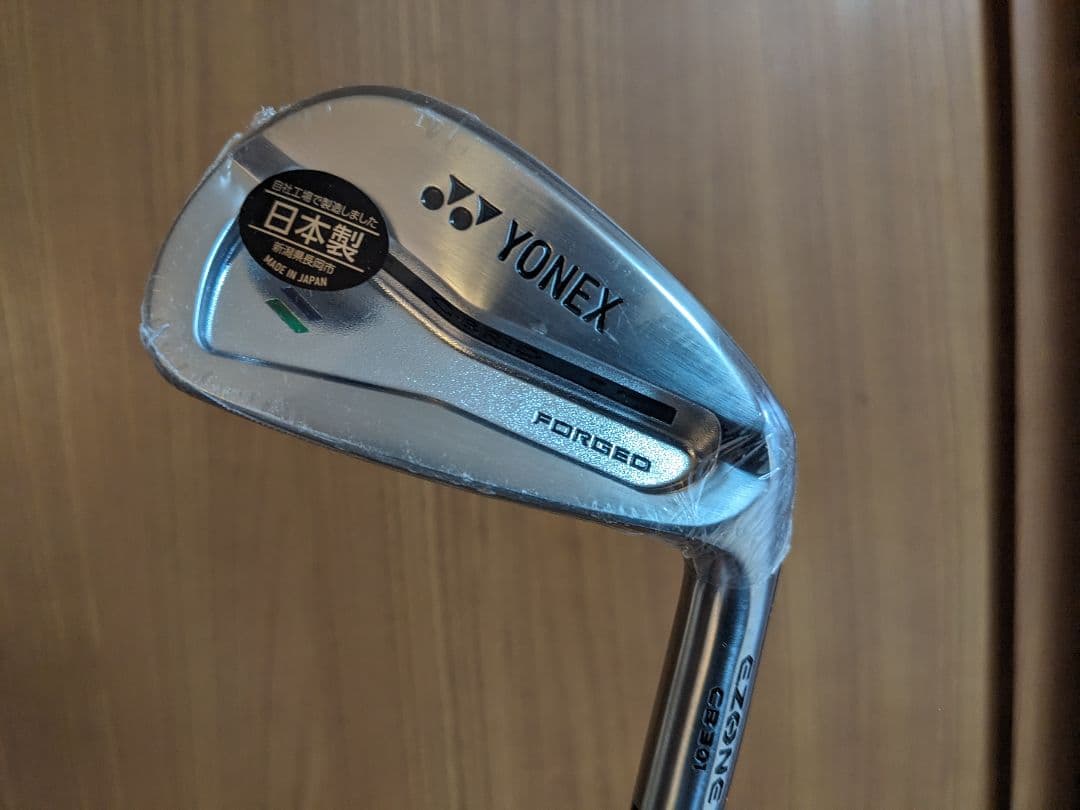 貴重! 男子プロ使用選手多数 YONEX EZONE CB301アイアンセット