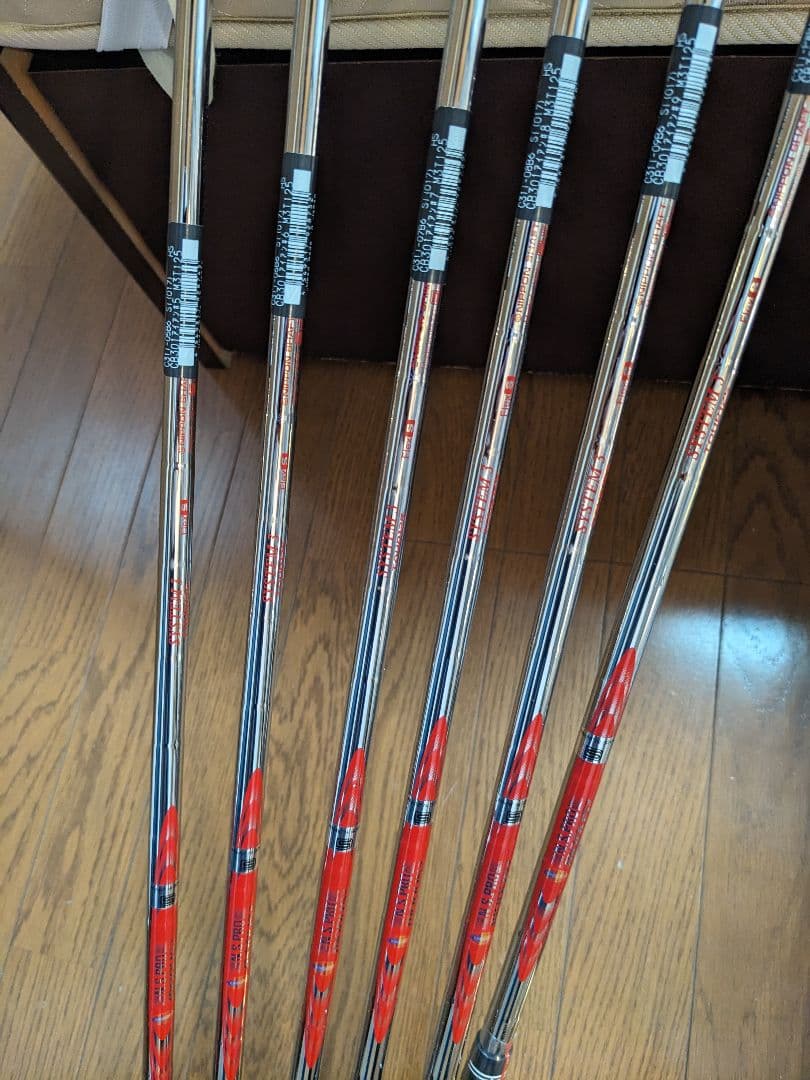 貴重! 男子プロ使用選手多数 YONEX EZONE CB301アイアンセット