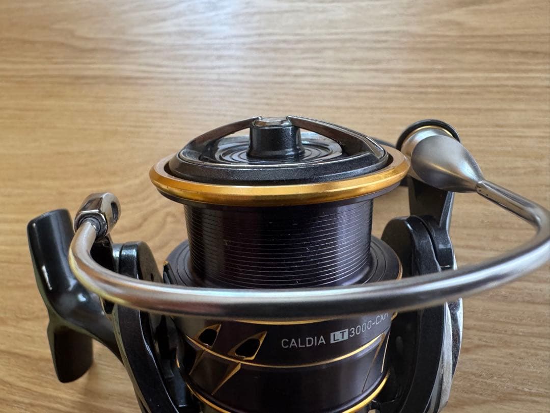 CALDIA LT3000-CXH スピニングリール
