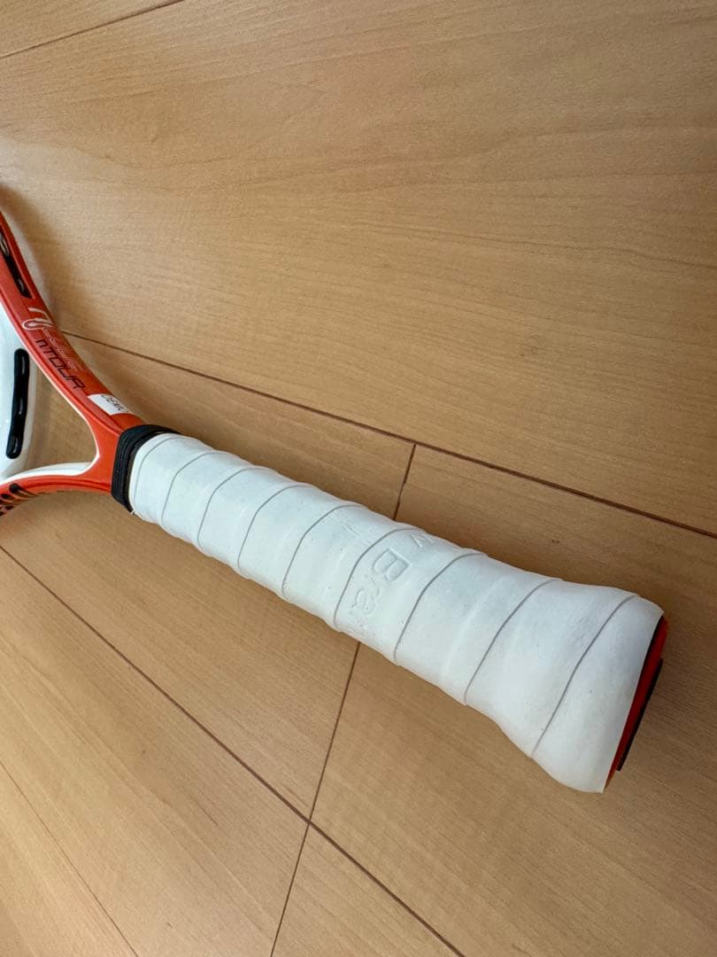 限界価格 極めて美品 Wilson ntour 105グリップ3