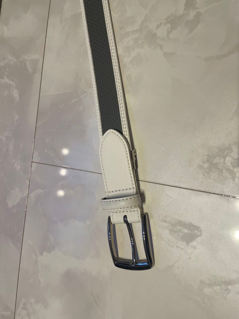 ムータマリン　muta marine ゴルフベルト　白とグレー