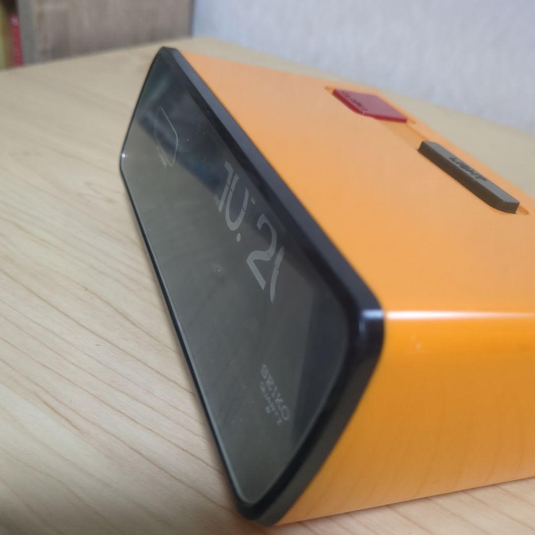 A*5様 セイコー　パタパタ時計　QN423K　オレンジ　電池式！置時計　昭和