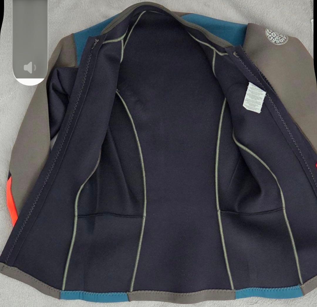【美品】Rip Curl フロントジッパー タッパー