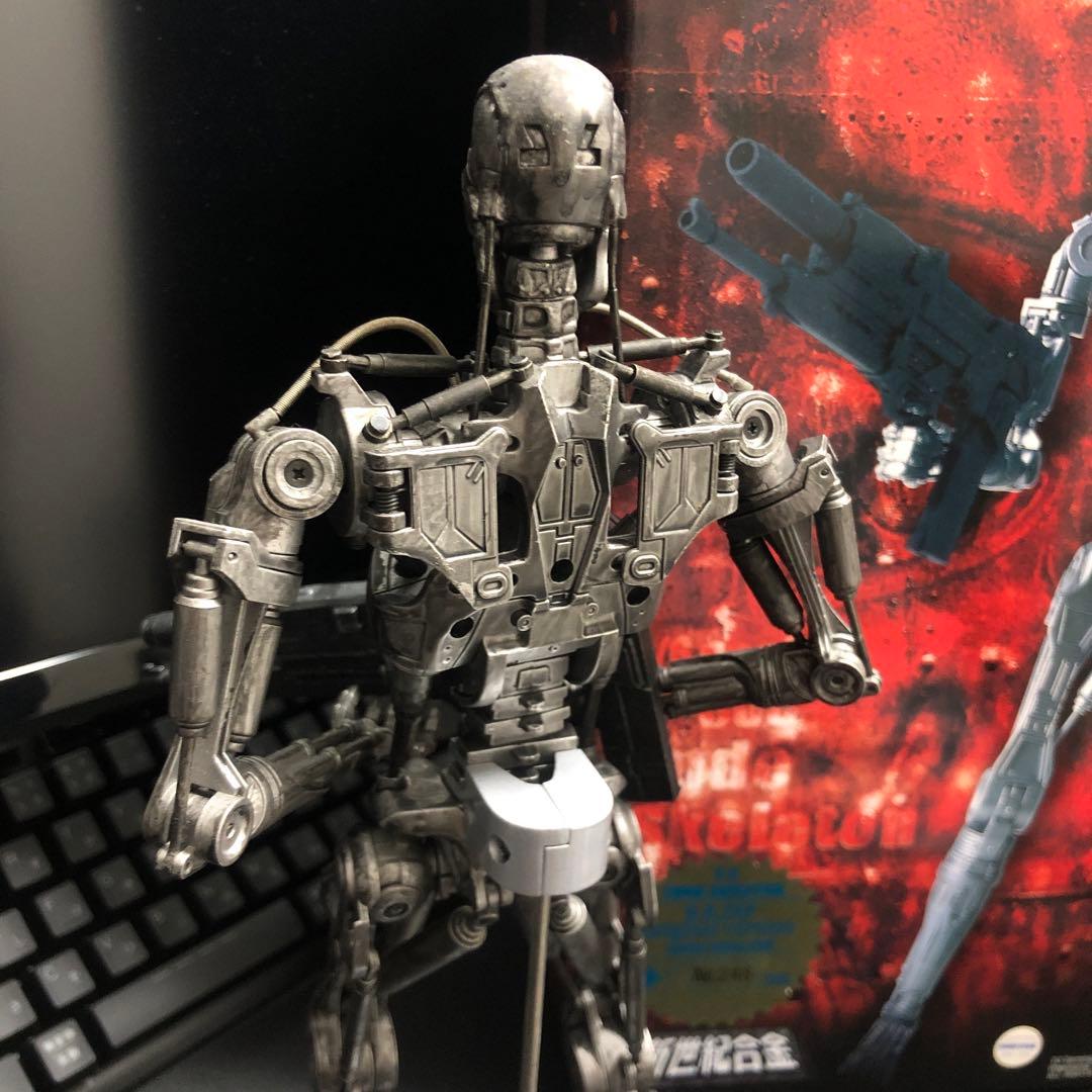 $18　エンドスケルトン　ターミネーター2 新世紀合金　ジャンク