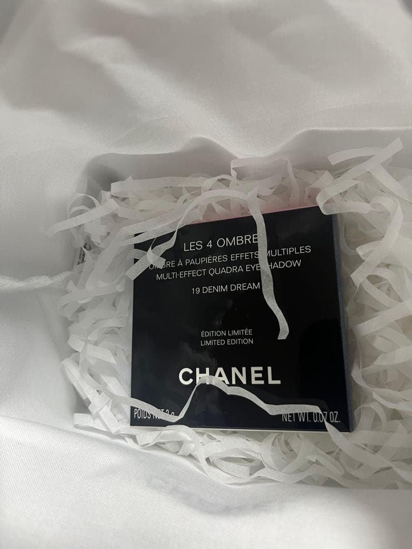 新品CHANEL 19 デニムドリーム レキャトル オンブル アイシャドウ