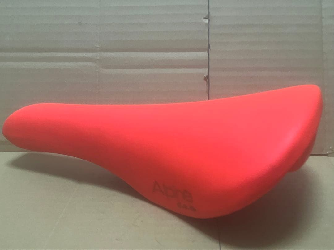 selle ITALIA Alpine d.s.a. サドル ピンク MTB