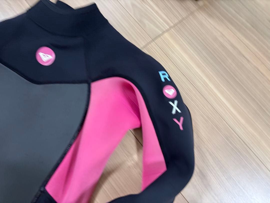 ★美品★お洒落　ロキシー　フルスーツ　ウエットスーツ　サーフィン　可愛い