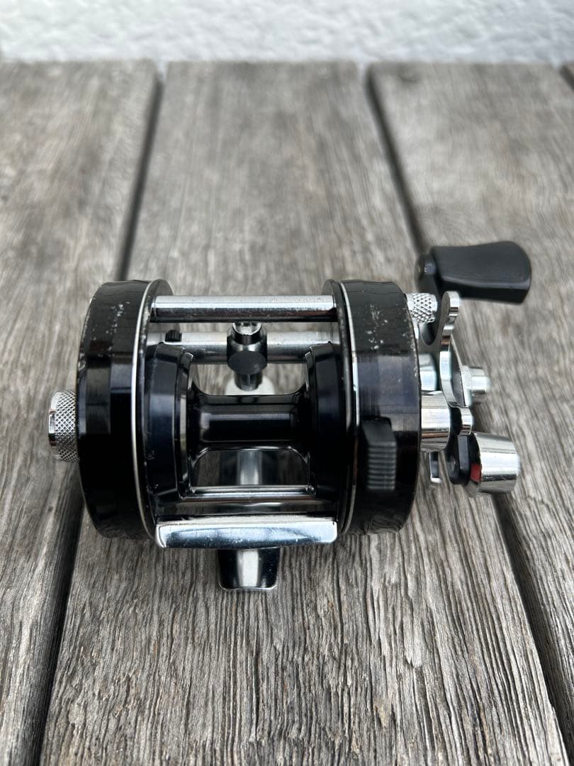 アブ 2500C 89-0 89-90 アンバサダー ハイスピード 黒 右巻き