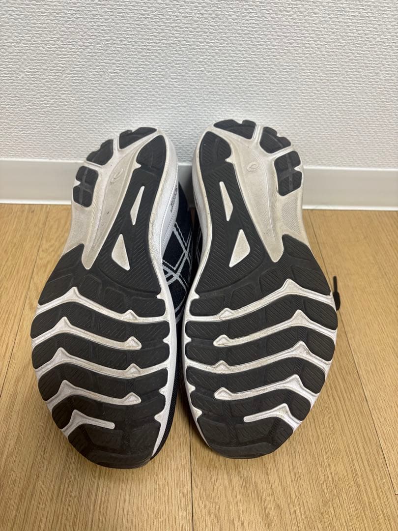 ASICS GT-1000 13 ブラック ランニングシューズ