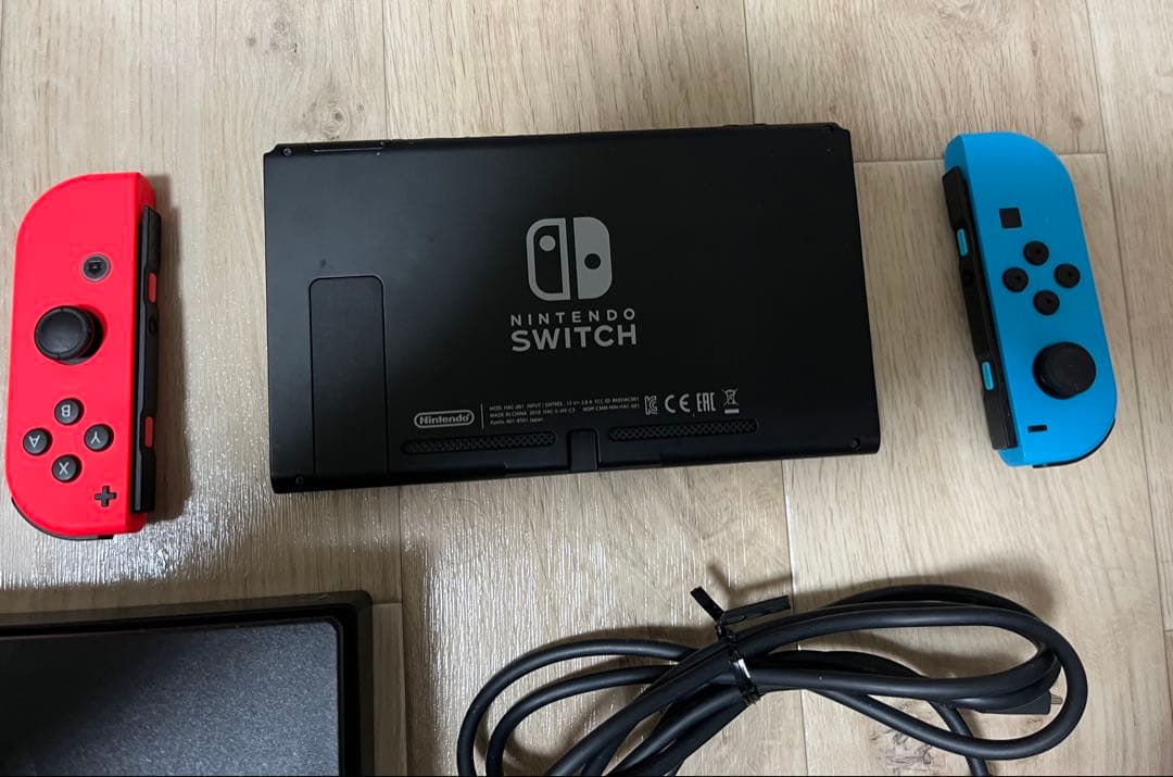 赤/青 ニンテンドースイッチ Nintendo Switch 本体