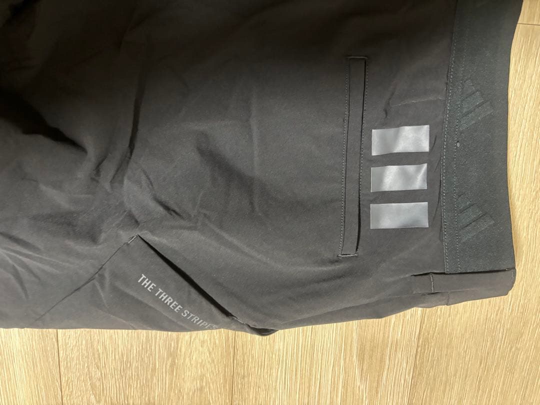 adidas パンツ